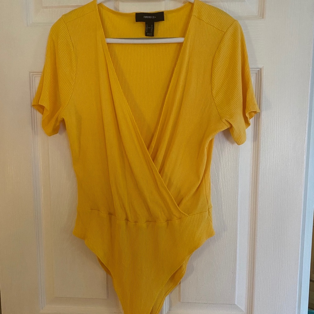Yellow short sleeve bodysuit